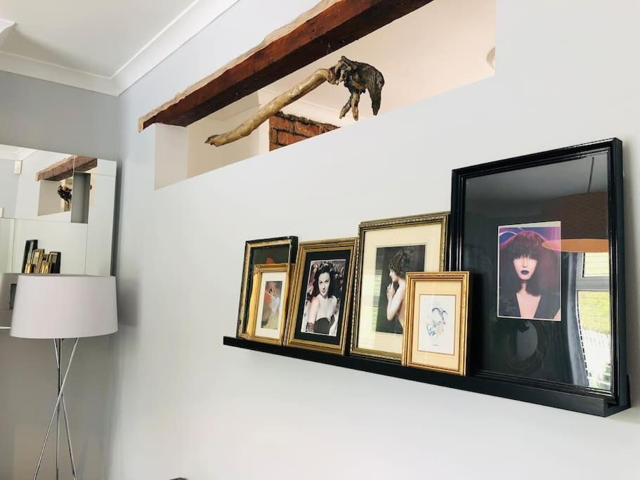 Cosy Two Bed Terraced House 7Min Drive From City Belfast Eksteriør bilde