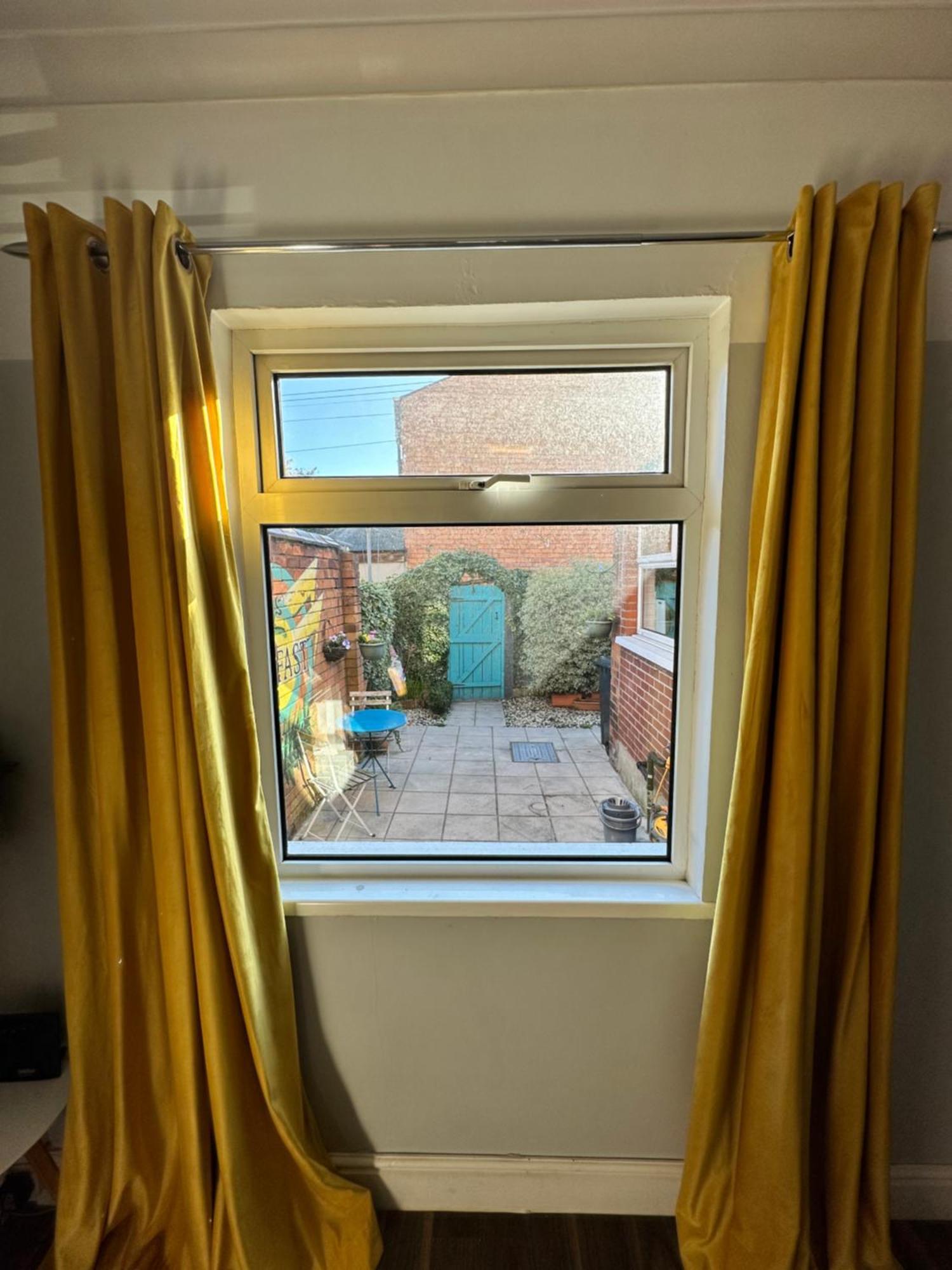 Cosy Two Bed Terraced House 7Min Drive From City Belfast Eksteriør bilde